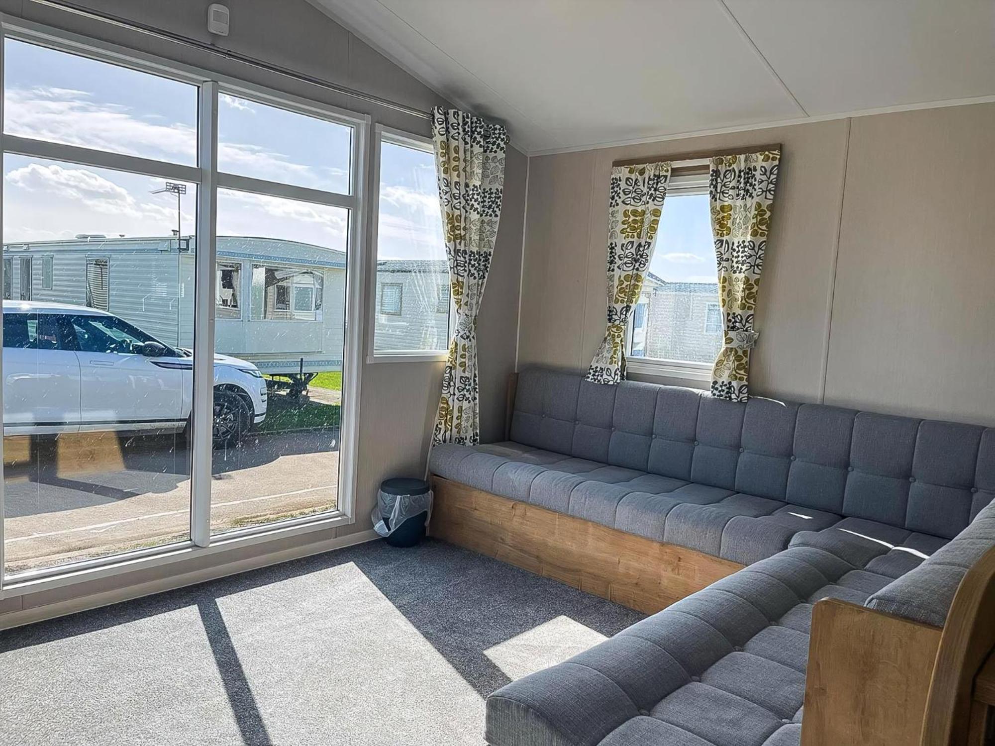 Lovely 8 Berth Caravan For Hire At Barmston Beach Holiday Park Ref 62002O Hotell Lund Exteriör bild