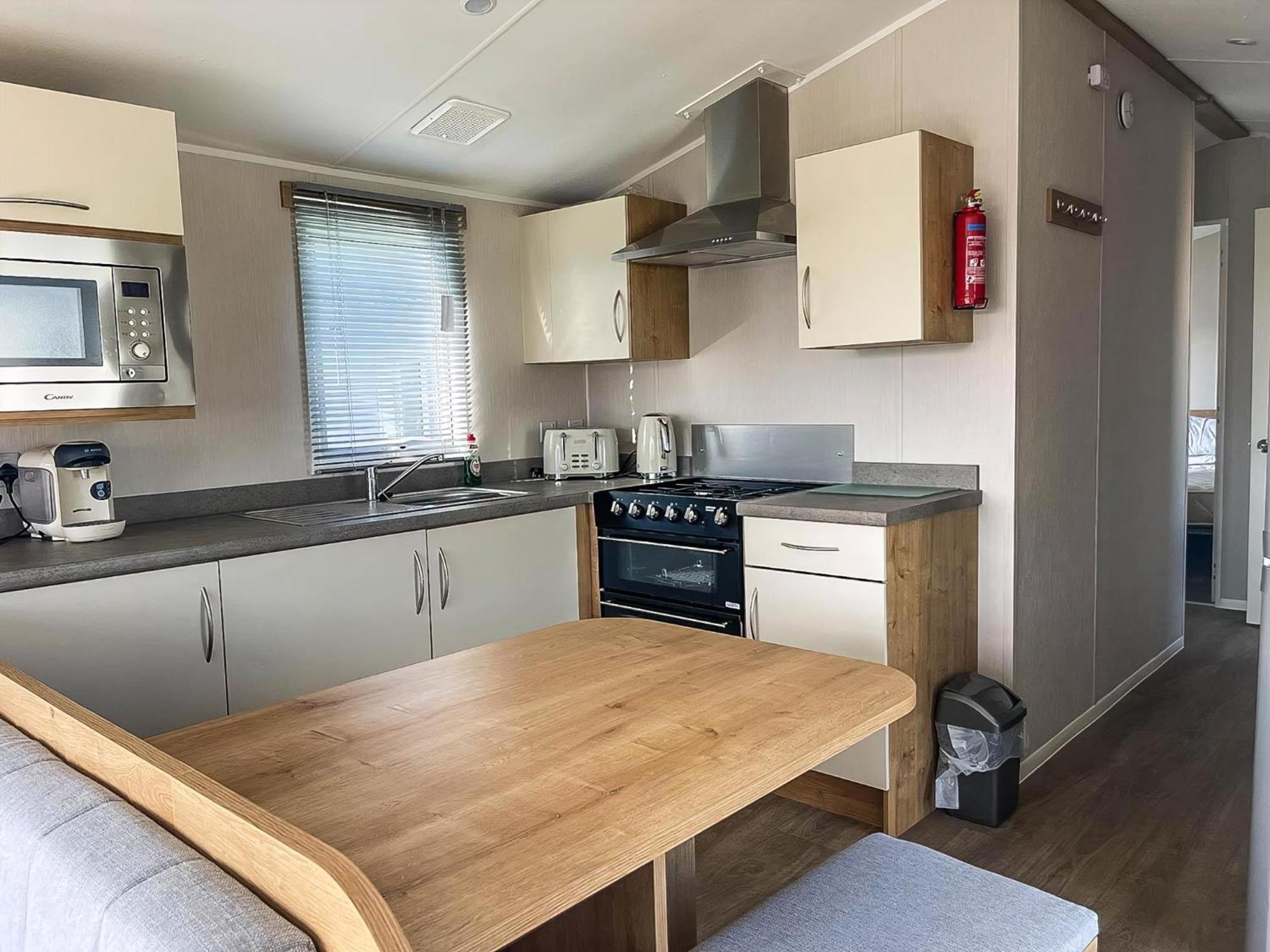 Lovely 8 Berth Caravan For Hire At Barmston Beach Holiday Park Ref 62002O Hotell Lund Exteriör bild